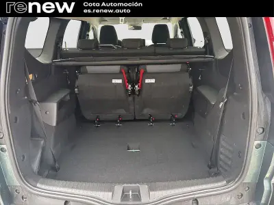 Usado Dacia Jogger Extreme 140 CV (102 kW) 2025 Verde Monovolumen