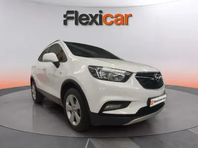 Usado Opel Mokka X Selective 140 CV (102 kW) 2018 Blanco SUV