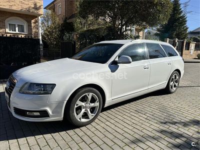Usado Audi A6 170 CV (125 kW) 2010 Blanco Familiar