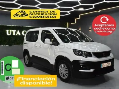 Usado Peugeot Rifter Active 100 CV (73 kW) 2021 Blanco Monovolumen