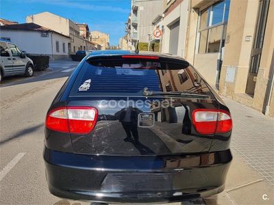Negro Usado 2002 Seat Leon CUPRA Berlina | 8250 €