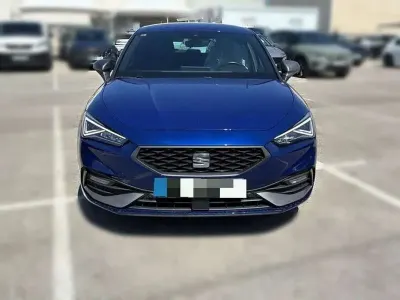 Usado Seat Leon FR 150 CV (110 kW) 2021 Azul Utilitario