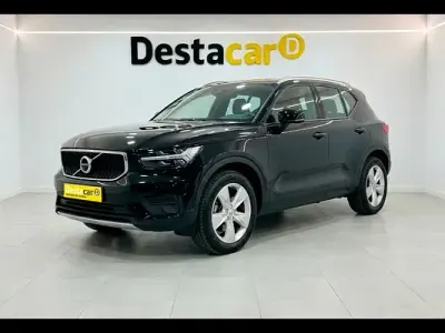 Usado Volvo XC40 Core 129 CV (94 kW) 2023 Negro SUV