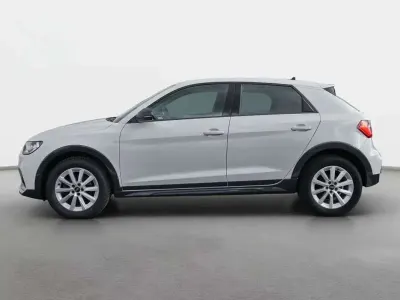 Usado Audi A1 95 CV (69 kW) 2022 Blanco SUV
