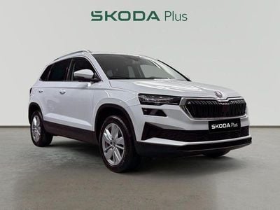 Blanco Usado 2025 Skoda Karoq Selection SUV | 30.200 € (Precio justo)
