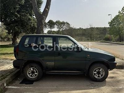 Usado Nissan Terrano 125 CV (91 kW) 1996 Verde SUV