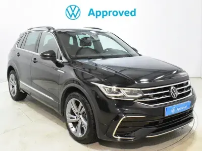 Usado VW Tiguan R-line 150 CV (110 kW) 2023 Negro SUV