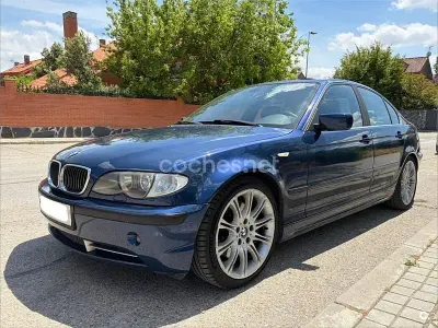 Usado BMW 330 Exclusive 231 HP (169 kW) 2004 Azul Sedan