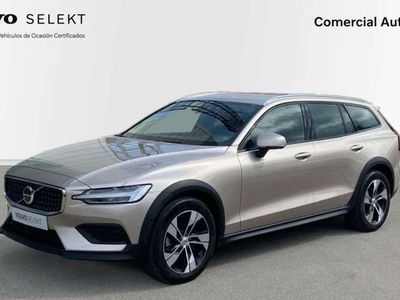 Volvo V60 CC