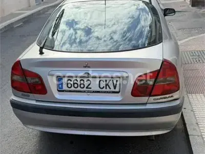 Usado Mitsubishi Carisma Comfort Edition 102 CV (75 kW) 2003 Gris / plata Berlina