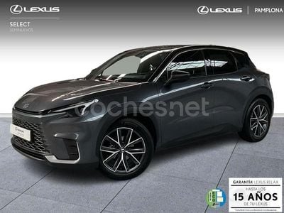 Gris / plata Usado 2024 Lexus LBX SUV | 35.400 € (Un poco caro)