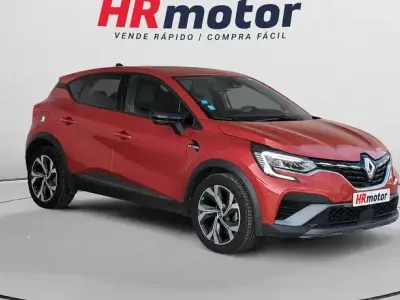 Usado Renault Captur RS Line 145 CV (106 kW) 2022 Rojo SUV
