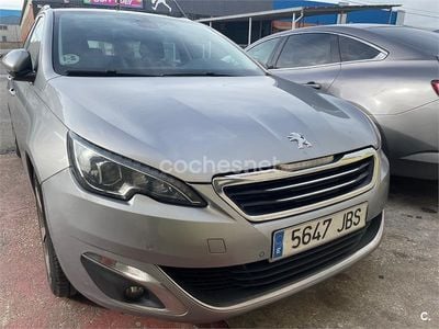 Occasion Peugeot 3008 Allure 115 ch (84 kW) 2014 Gris Break