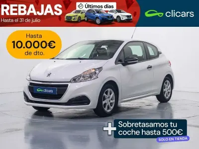 Usado Peugeot 208 Access 82 CV (60 kW) 2017 Blanco Utilitario