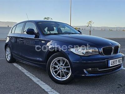 Usado BMW 118 143 CV (105 kW) 2010 Azul Utilitario
