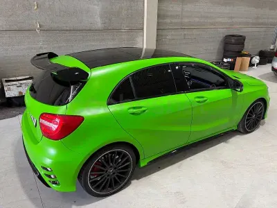 Usado Mercedes A45 AMG AMG 360 CV (264 kW) 2015 Verde Berlina