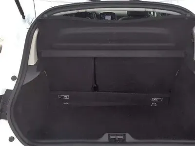 Usado Renault Clio IV Zen 90 CV (66 kW) 2019 Blanco Berlina