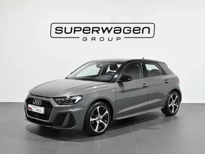 Usado Audi A1 Sportback 116 CV (85 kW) 2025 Gris Utilitario