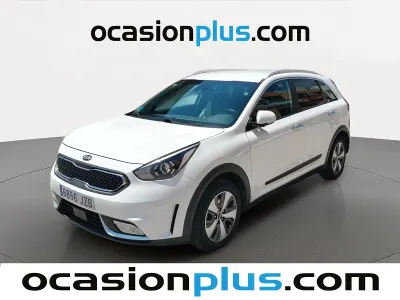 Begagnad Kia Niro 141 HK (103 kW) 2017 Vit SUV