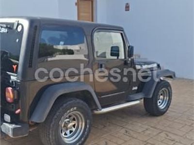 Usado Jeep Wrangler 121 CV (88 kW) 1999 Negro SUV