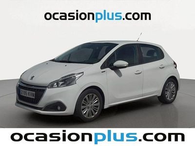 Usado Peugeot 208 Signature Sky 83 CV (61 kW) 2019 Blanco Utilitario