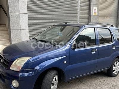 Usado Subaru Justy 100 CV (73 kW) 2004 Azul Utilitario