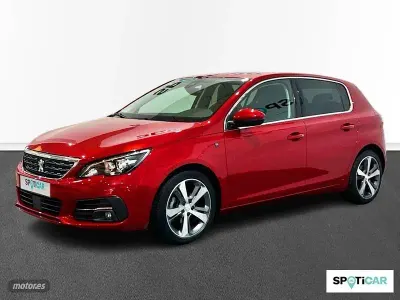 Usado Peugeot 308 130 CV (95 kW) 2019 Rojo Berlina