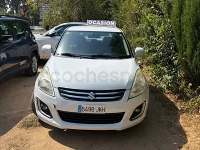 Usado Suzuki Swift GLX 94 CV (69 kW) 2015 Gris / plata Utilitario