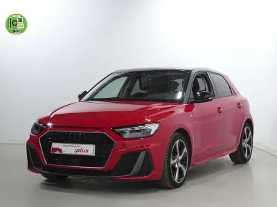 Usado Audi A1 Sportback Black Edition 150 CV (110 kW) 2022 Rojo Utilitario