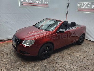 Usado VW Eos 140 CV (102 kW) 2008 Rojo Descapotable
