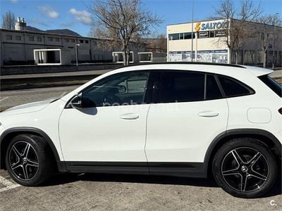 Usado Mercedes GLA200 150 CV (110 kW) 2022 Blanco SUV