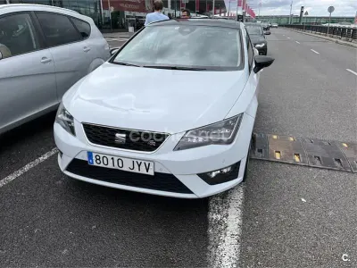 Begagnad Seat Leon FR 150 HK (110 kW) 2017 Vit Sedan