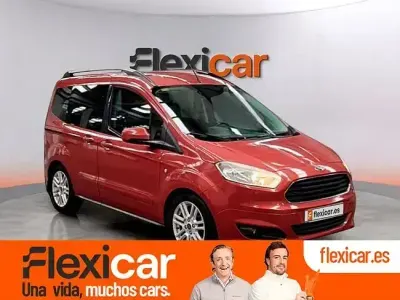 Usado Ford Tourneo Courier Titanium 95 CV (69 kW) 2017 Naranja Monovolumen