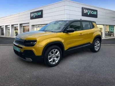 Usado Jeep Avenger Altitude 101 CV (74 kW) 2023 Amarillo SUV