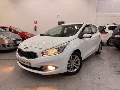 Usado Kia Ceed GT 90 CV (66 kW) 2014 Blanco Berlina