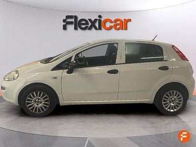Blanco Usado 2018 Fiat Punto S Utilitario | 9490 € (Un poco caro)