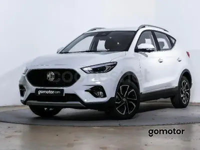 Käytetty MG ZS Luxury 106 HP (77 kW) 2025 Valkoinen Katumaasturi