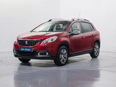 Usado Peugeot 2008 Style 110 CV (80 kW) 2016 Rojo SUV
