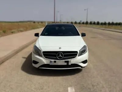 Usado Mercedes A200 Urban 136 CV (100 kW) 2014 Blanco Utilitario