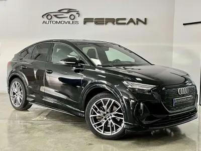 Usado Audi Q4 e-tron S-Line 150 kW (204 CV) 2023 Gris SUV