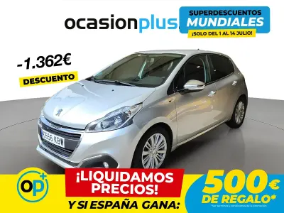 Usado Peugeot 208 Style 75 CV (55 kW) 2017 Gris Utilitario