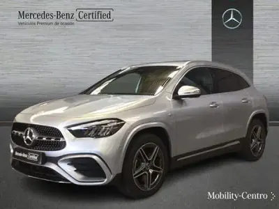 Usado Mercedes GLA250 217 CV (159 kW) 2025 Plateado SUV