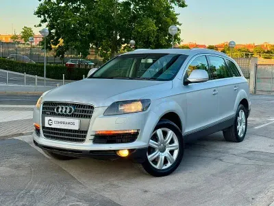 Usado Audi Q7 233 CV (171 kW) 2006 Gris / plata SUV