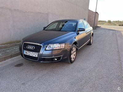 Usado Audi A6 225 CV (165 kW) 2004 Azul Berlina