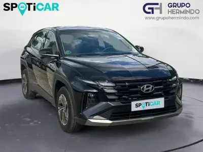 Używany Hyundai Tucson 215 KM (158 kW) 2025 Czarny SUV