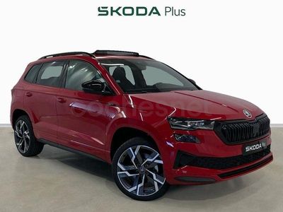 Usado Skoda Karoq SportLine 150 CV (110 kW) 2025 Rojo SUV