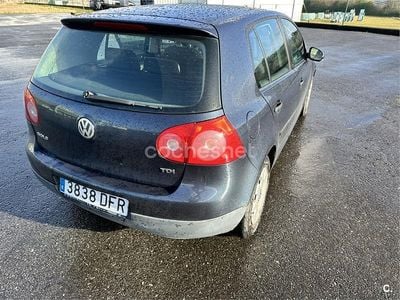 Usado VW Golf IV Trendline 105 CV (77 kW) 2005 Azul Berlina