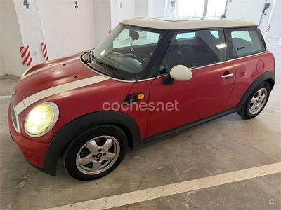 Usado Mini ONE 90 CV (66 kW) 2007 Rojo Utilitario