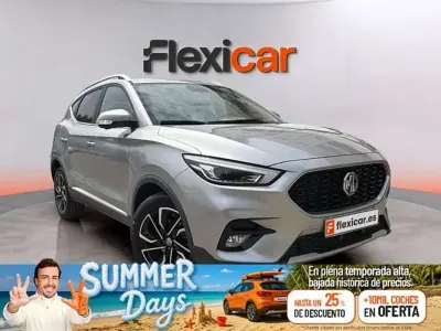 Usado MG ZS Luxury 111 CV (81 kW) 2024 Gris SUV