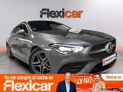 Usado Mercedes CLA200 Shooting Brake 150 CV (110 kW) 2020 Gris Familiar